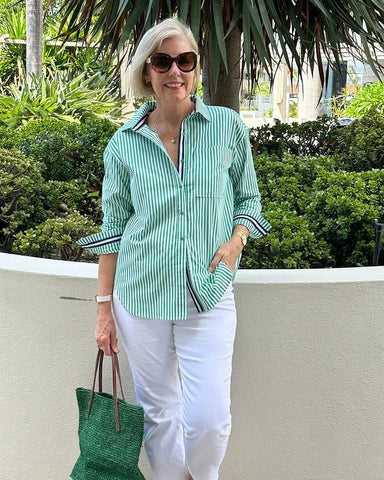 Camisa St. Tropez – Clásica, Relajada y Siempre con Estilo